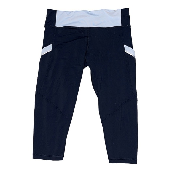 Lululemon Athletica Run: Mod Moves Crop in Black / White women’s size 8 - Picture 10 of 14